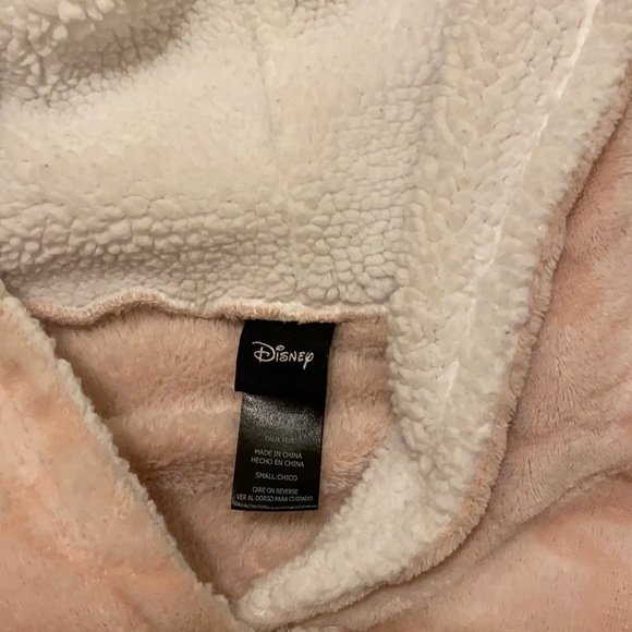 BRAND NEW Women’s Disney Minnie Mouse cozy fleece lounge hoodie size small - Picture 3 of 3